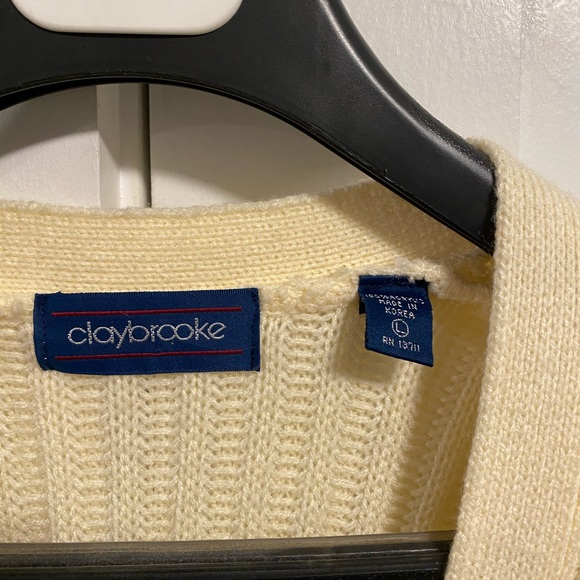 Claybrooke Cardigan.. - Picture 3 of 4